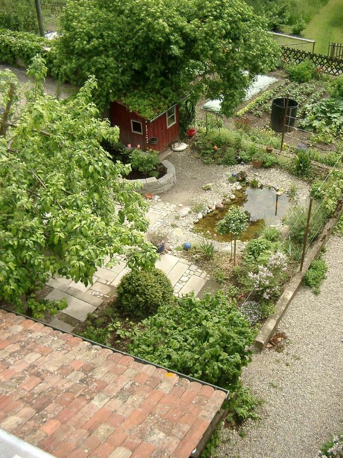 Bed & Breakfast Im Chellhof Benken  Εξωτερικό φωτογραφία